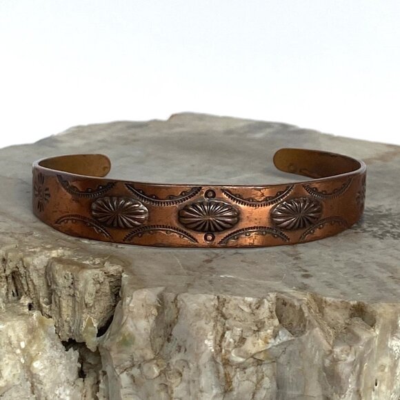 VTG Bell Trading Copper Stamped Concho Small Southwest Cuff Bracelet 6" - Picture 12 of 16
